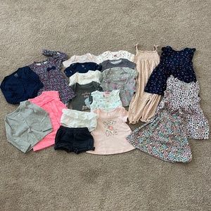 Lot of 9 Month Baby Girl Spring/Summer Clothes